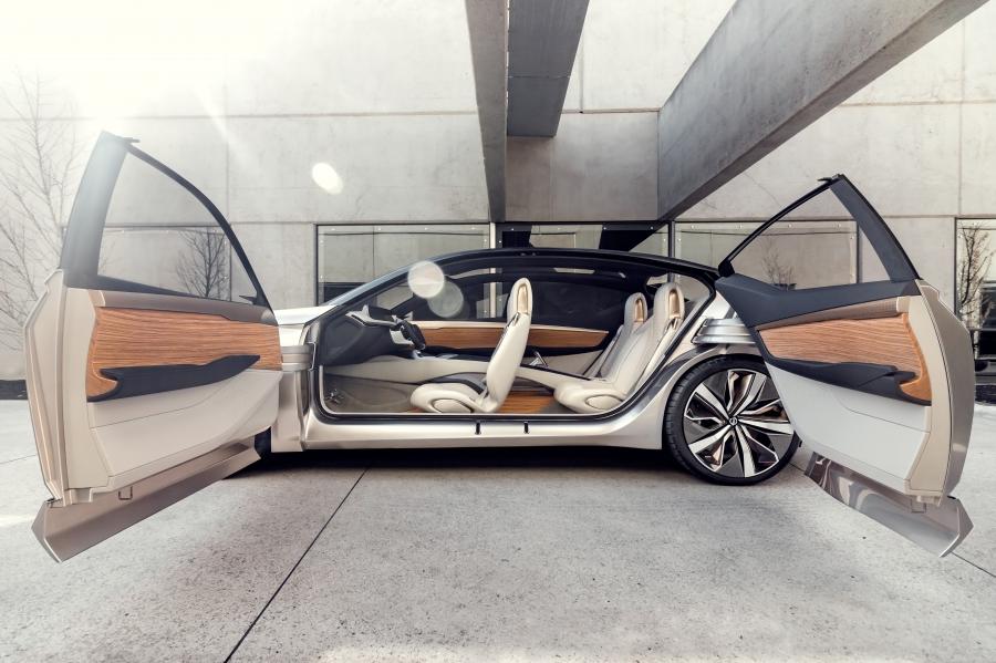 Интерьер Nissan Vmotion 2.0 Concept 2017 года  (фото 21 из 57)